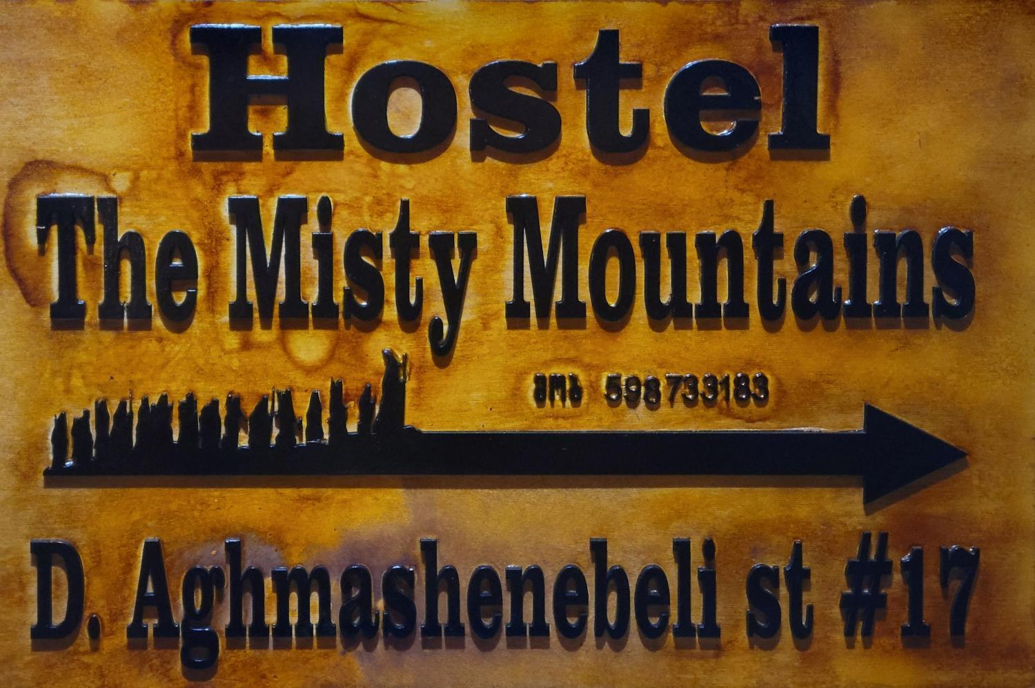 Hostel The Misty Mountains Местия Екстериор снимка