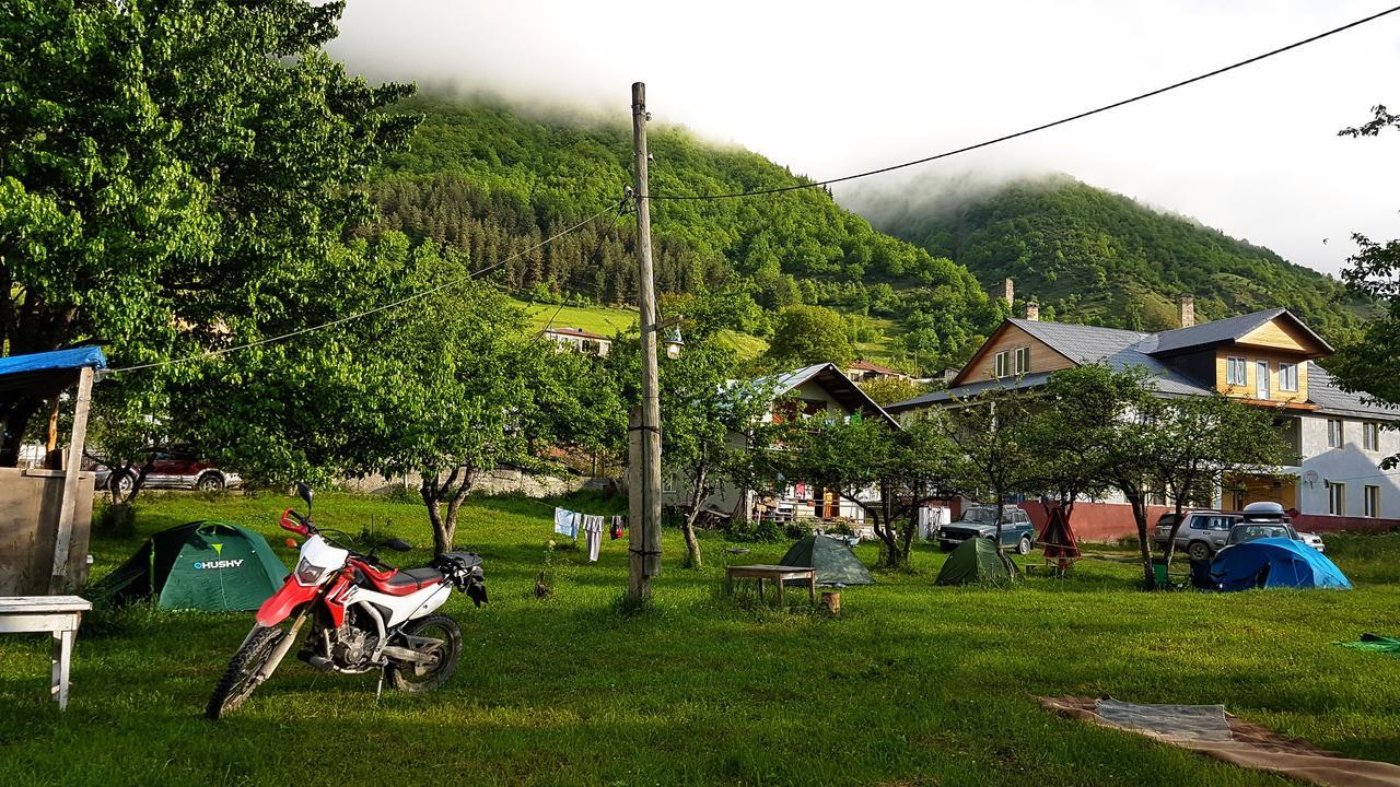 Hostel The Misty Mountains Местия Екстериор снимка